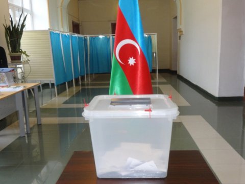 MSK 128 müşahidəçi qeydə alıb