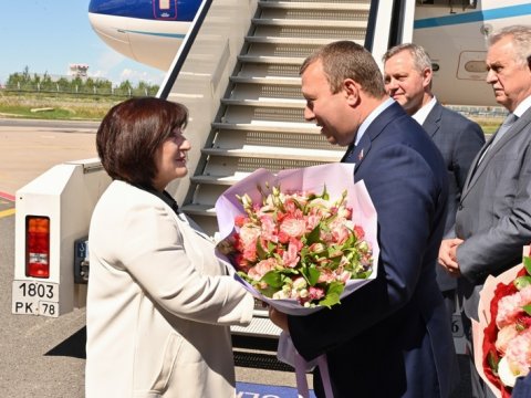 Sahibə Qafarova Rusiyaya getdi