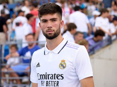 Zidanın oğlu &ldquo;Real Madrid&rdquo;i II liqa klubuna dəyişdi