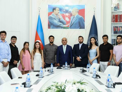 UNEC-in&nbsp;Montpellier Universiteti ilə ikili diplom proqramından 9 tələbə məzun oldu