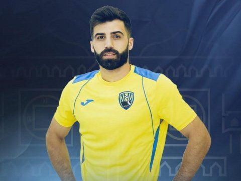 "Kəpəz" futbolçusu ilə müqavilə müddətini uzatdı