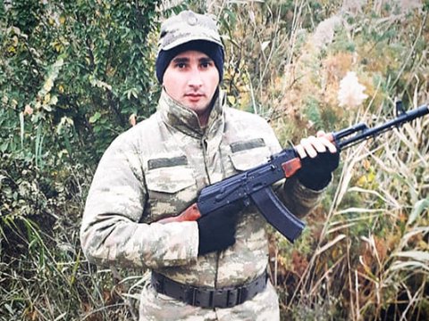 Jurnalist 3 ildən sonra veteranlıq statusu aldı - FOTO