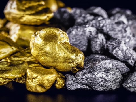 Qızıl və gümüş yenidən BAHALAŞDI