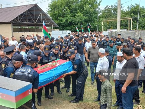 Laçında həlak olan hərbçi dəfn edildi - FOTO