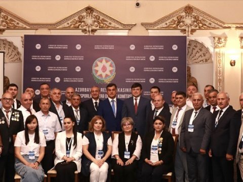 Qazaxıstanda fəaliyyət göstərən diasporumuzun nümayəndələri Dövlət Komitəsində - FOTO