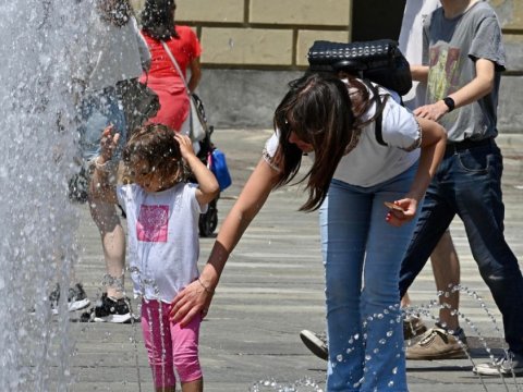 İtaliyada anomal istilər - Ölənlərin sayı artır