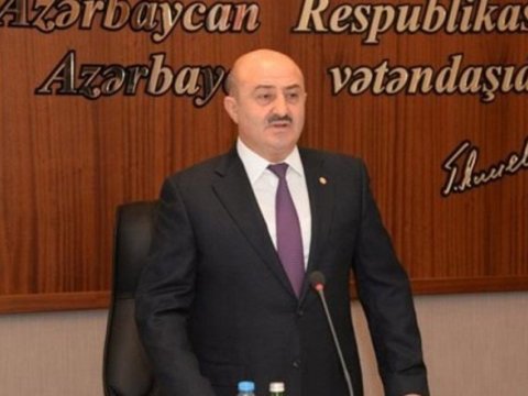İcra başçısı deputatlığa namizəd oldu