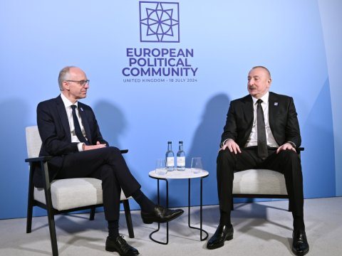 İlham Əliyev Baş nazirlə görüşdü - FOTOLAR