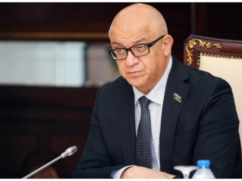 Deputat Sahib Alıyev seçki dairəsini dəyişdi