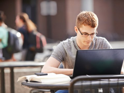 Magistraturaya sənəd qəbulu prosesinin müddəti uzadıldı