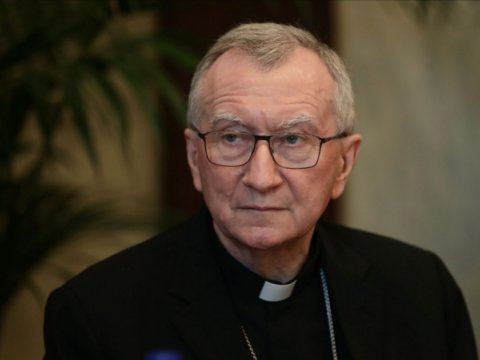 Vatikanın dövlət katibi Ukraynada