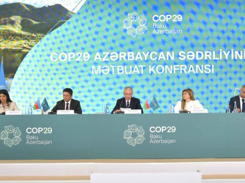 "Fond vasitəsilə 1 milyard dollar vəsait toplamağa çalışırıq"