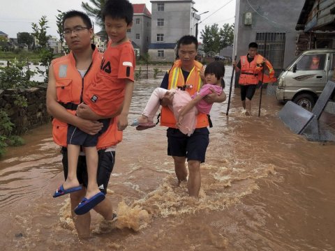 Daşqına görə 30 nəfər itkin düşdü&nbsp;