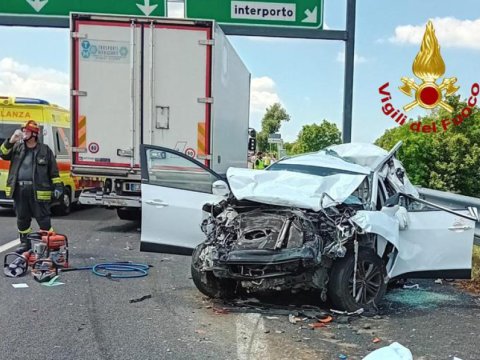 Zəncirvari qəzada 17 nəfər yaralandı&nbsp;