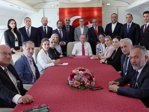 Ankara Kiprdə hərbi-dəniz bazası yarada bilər - Ərdoğan