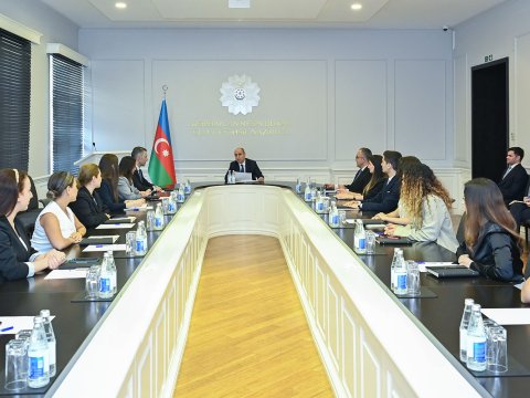 Elm və Təhsil Nazirliyi gəncləri işlə təmin etdi - FOTOLAR