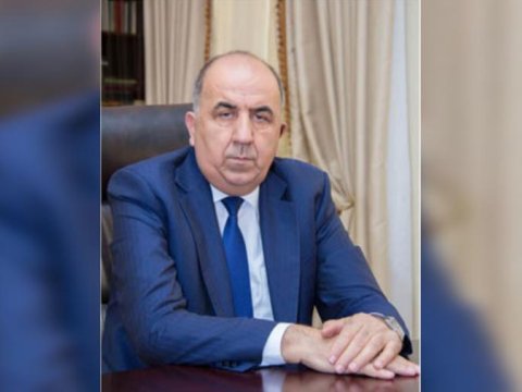 Bu kitab yeni dövrdə oxuculara ilk hədiyyən olsun - Kamal Abdullaya açıq məktub 