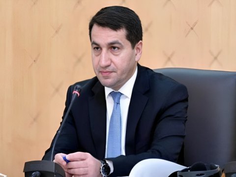 Hikmət Hacıyev&nbsp;Polşanın səfiri ilə görüşüb