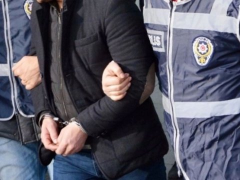 Axtarışda olan FETÖ üzvləri Türkiyədə saxlanıldı