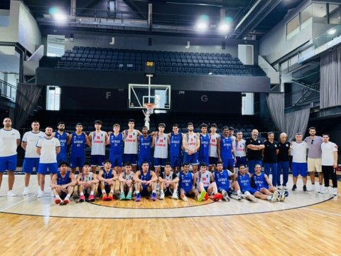 Azərbaycan millisi Ermənistanı məğlub etdi&nbsp;