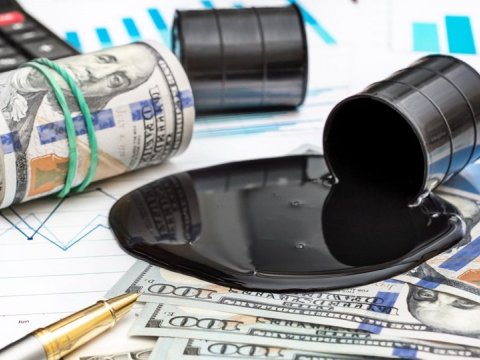 Azərbaycan neftinin qiyməti cüzi azalıb