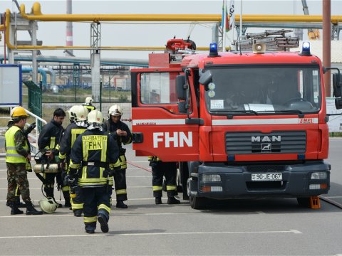 Ötən sutka 17 yanğına çıxış olub - 6 nəfər xilas edilib