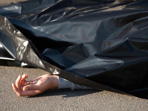 Kanaldan meyit tapıldı