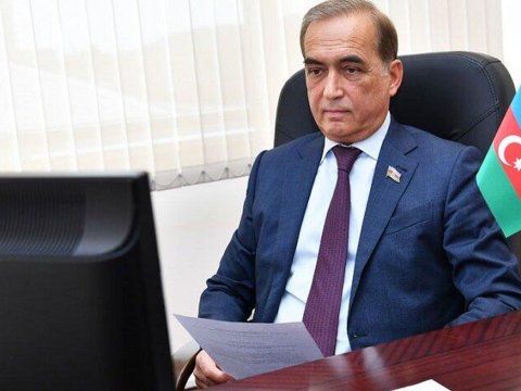 Partiyasını buraxan deputat yenidən namizəd OLDU