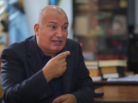 Sərdar Cəlaloğlu geri çəkildi