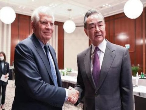 Borrel Çinin xarici işlər naziri ilə görüşdü&nbsp;