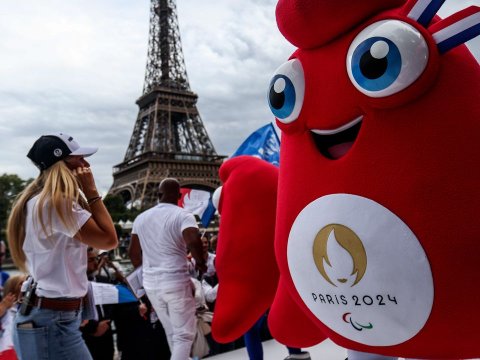 Paris Olimpiya Oyunlarının açılışı TƏNQİD OLUNDU