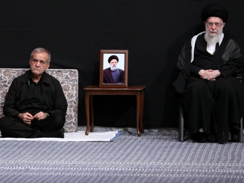 Pezeşkianın andiçmə mərasimində Azərbaycanı bu şəxslər TƏMSİL EDƏCƏK