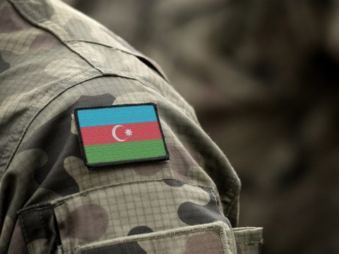 Kəlbəcərdə əsgər özünü GÜLLƏLƏDİ