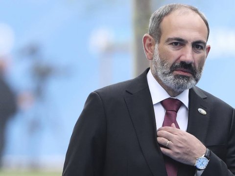 Paşinyan İrana gedir