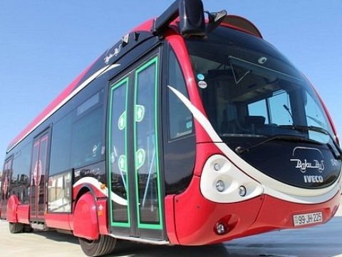 Bakıda 2 avtobus toqquşdu&nbsp;- Xəsarət alanlar var
