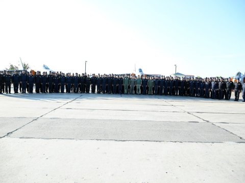 Kərim Vəliyev hərbi hissələrin döyüş fəaliyyətini yoxladı - FOTO
