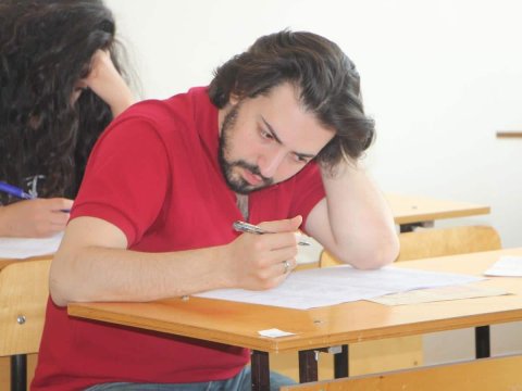 Magistraturada boş qalan yerlərə&nbsp;ixtisas seçiminin vaxtı AÇIQLANDI