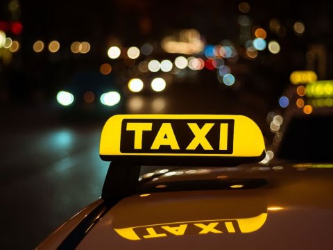 Tələblərə riayət etməyən taksi sürücüləri daşımalardan kənarlaşdırılır - RƏSMİ