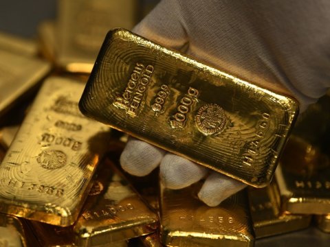 Qızılın qiyməti 2 500 dollara qədər ARTDI