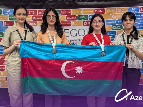 Məktəblilərimiz Avropa Qızlar İnformatika Olimpiadasında medal qazandılar