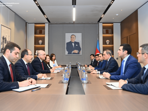 Ceyhun Bayramov Türkiyə XİN rəsmisi ilə görüşdü