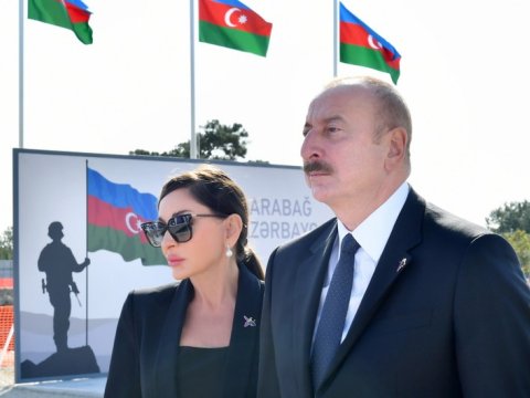 Prezident və xanımı Kotsoyevə zəng etdilər