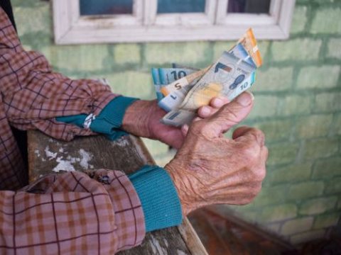 Azərbaycanda bir ayda 415 pensiyaçı "yoxa çıxıb"