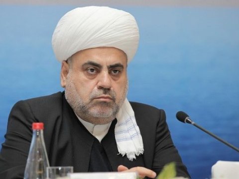 Allahşükür Paşazadə&nbsp;Məkkəyə yola düşdü