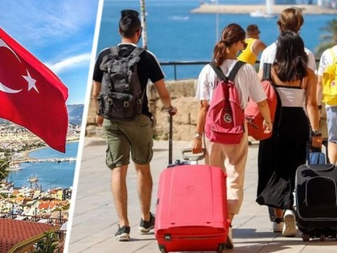 Rusiyalı turistlər Türkiyəyə axışır -&nbsp;Altı ayda 2,6 milyon nəfər