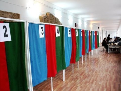 99 nəfər beynəlxalq müşahidəçi qeydə alınıb