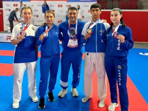 Karateçilərimiz beynəlxalq turnirdə 12 medal qazandı