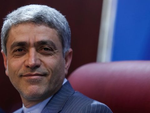 Pezeşkian eks-naziri özünə xüsusi müşavir təyin etdi