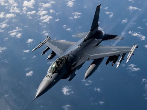 Ukrayna 10 ədəd F-16 ALDI