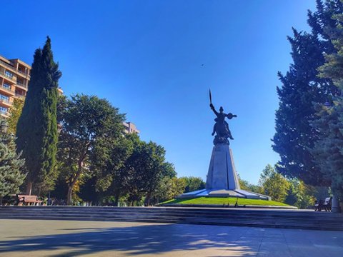 Bakıdakı məşhur parkda azyaşlını "tok" vurub öldürdü
